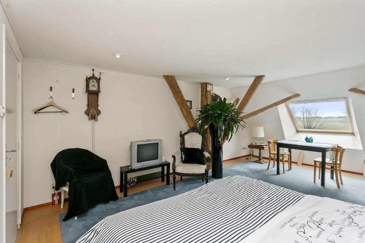 B&B Lauwersstate Paesens Bagian luar foto